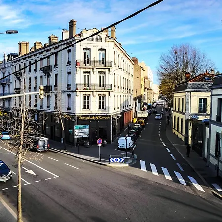 Appartement T2 Chic Proche De La Gare Chateaucreux